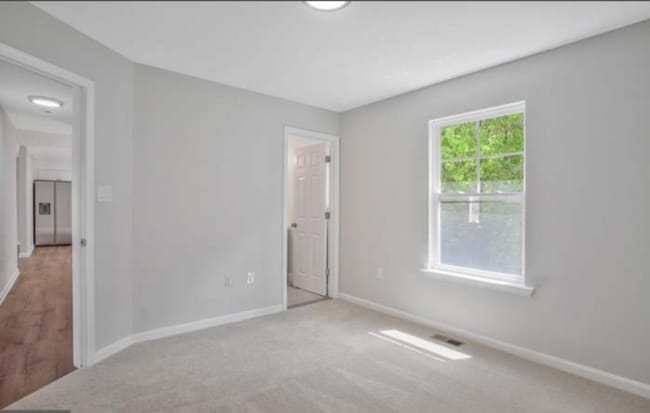 Building Photo - 1716 Bradmoore Dr