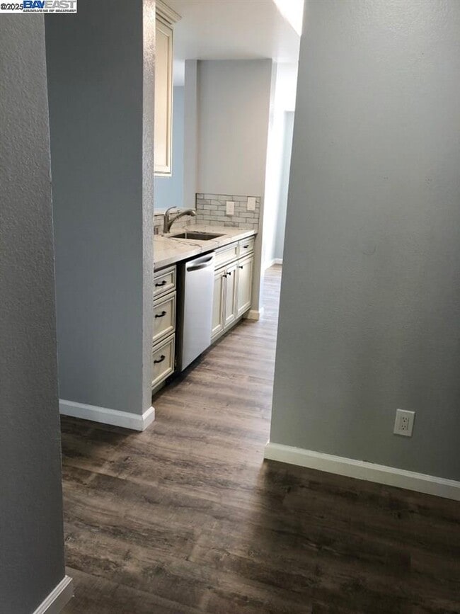Building Photo - 29573 Highgate Dr