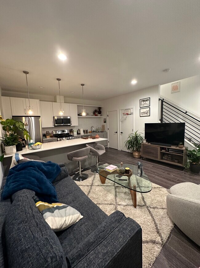 Foto del edificio - 823 NW 54th St