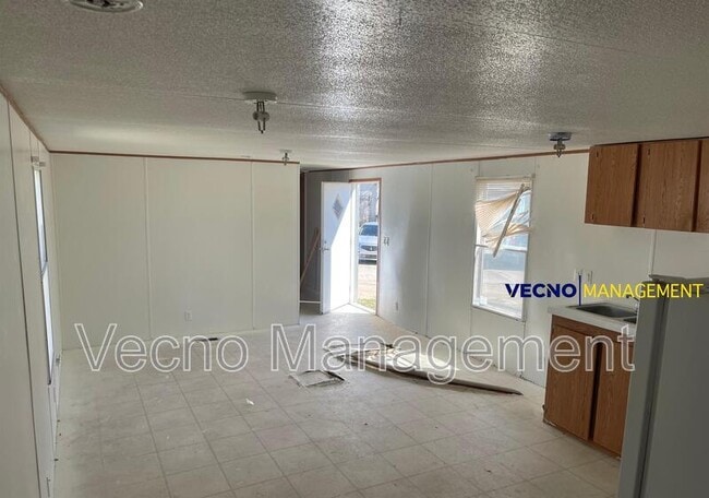 Foto del edificio - 4040 SW Military Dr