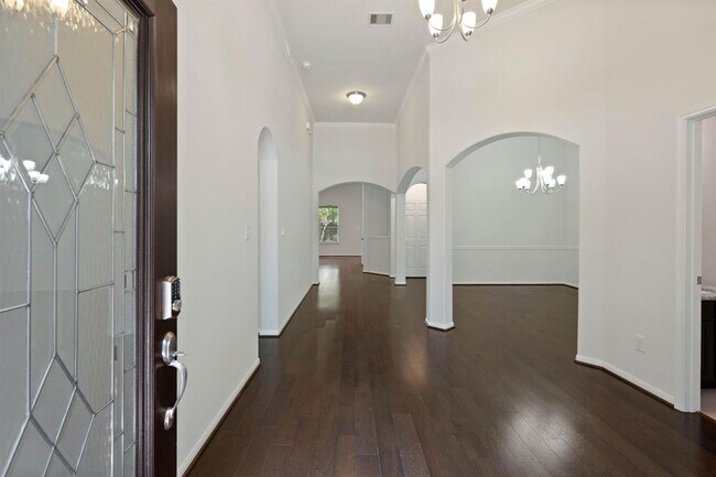 Building Photo - 8193 Tranquil Lake Way