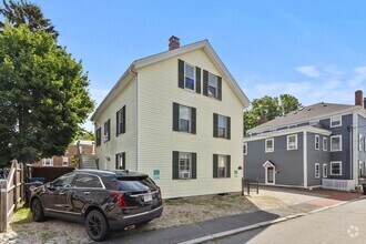 Building Photo - 9 Hodges Ct