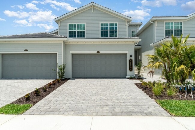 Building Photo - 15194 Bluffton Ln