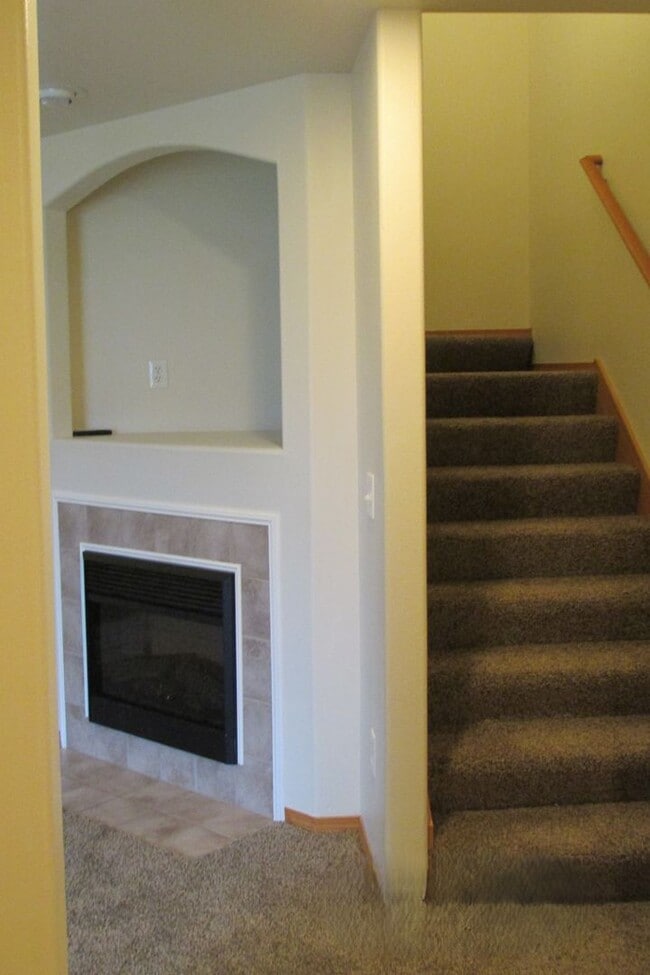 Foto del edificio - 3 Bedroom Townhouse in Sedro-Woolley