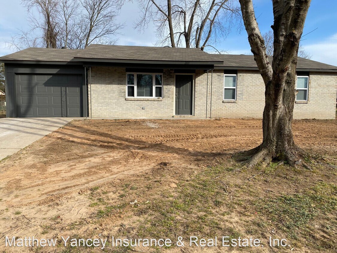 3 br, 1.5 bath House 203 Lura Lane House Rental in Van Buren, AR