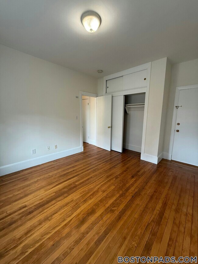 Foto del edificio - 1539 Beacon St