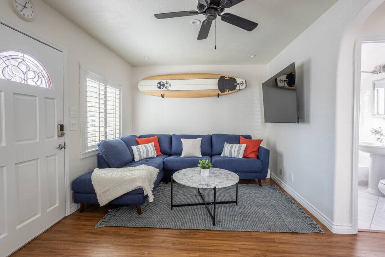 Foto principal - 4916 Long Branch Ave