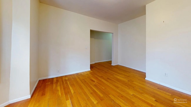 Building Photo - 15 Langdon St