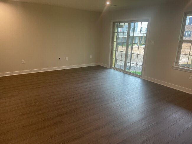 Foto del edificio - 14831 Willow St