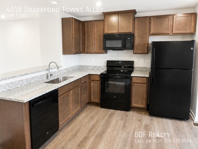 Building Photo - 4018 Drakeford Towns Aly