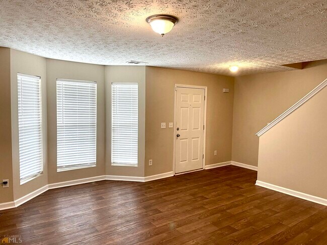 Building Photo - 3022 Waldrop Cir