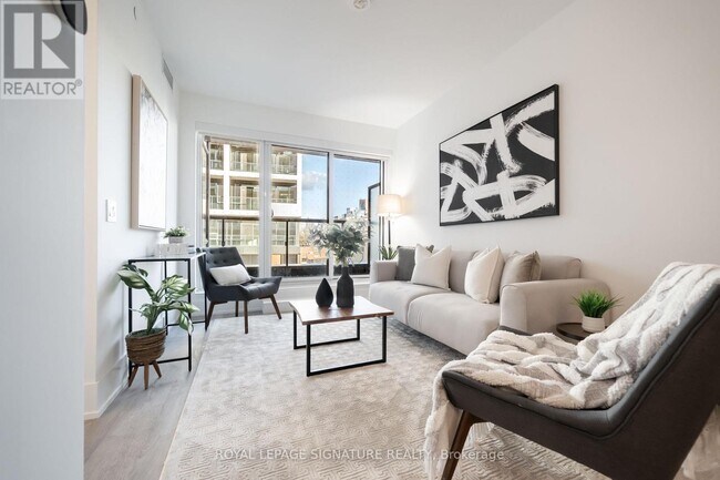 Photo du bâtiment - 119 Denison Ave