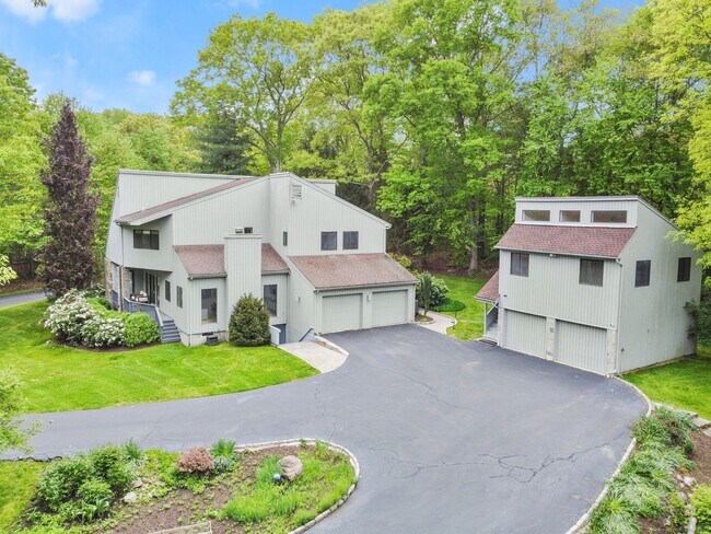 Foto del edificio - 7 White Oak Ln