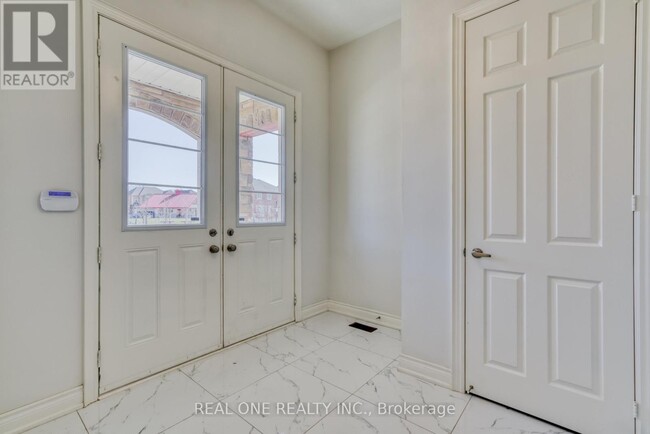 Building Photo - 3186 Buttonbush Trl