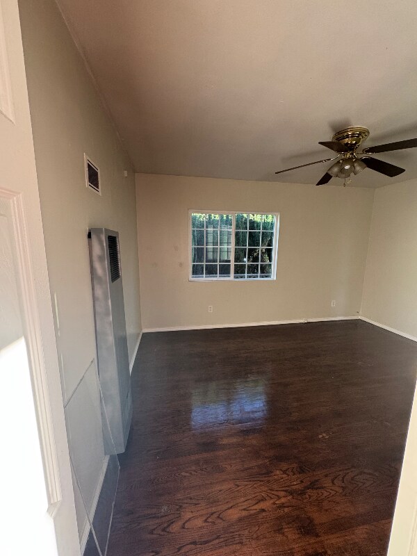Building Photo - 6826 San Luis Ave