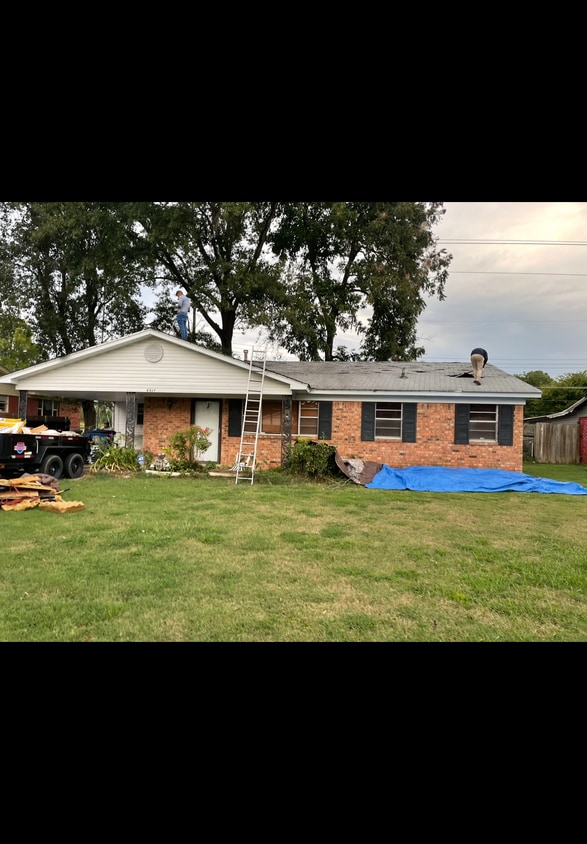 Building Photo - 6521 Farmstead Rd