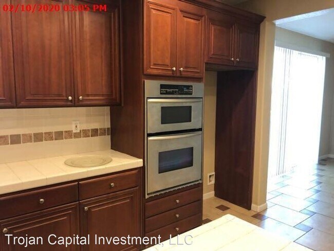 Building Photo - 5 br, 3.5 bath House - 2812 Orchard Park Way