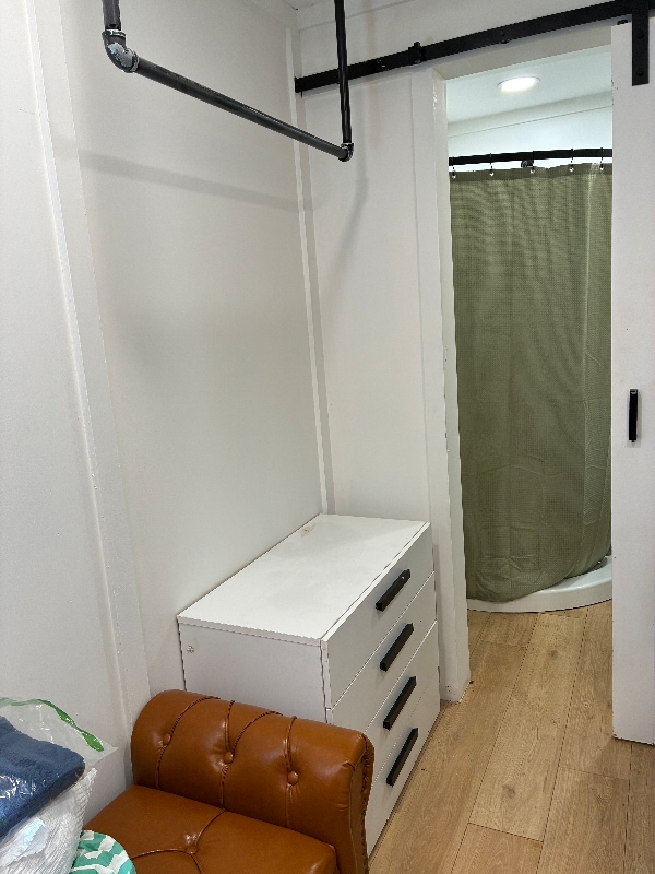 Foto del edificio - 2968 Wolf Pond Rd