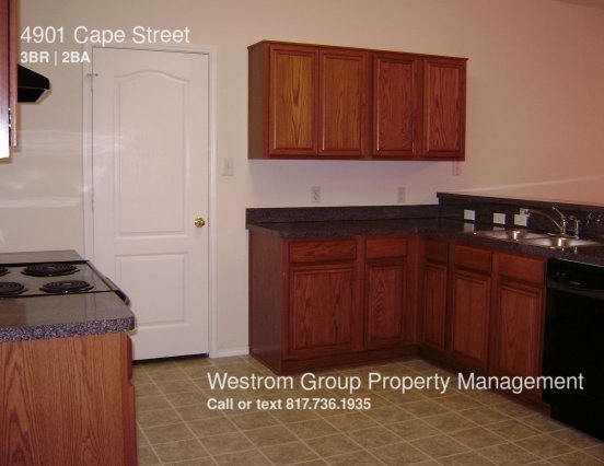 Building Photo - 4901 Cape St