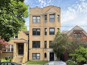 Building Photo - 2023 W Thomas St