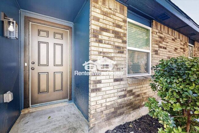 Foto del edificio - MOVE IN READY - The Colony - 3 BEDS 2 BATHS