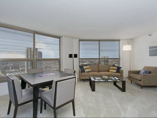 Foto del edificio - 500 W Madison St