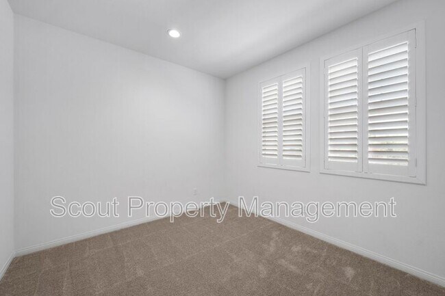 Foto del edificio - 39598 Lupine Dr