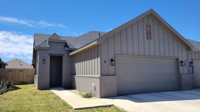 Building Photo - 7201 22nd Pl