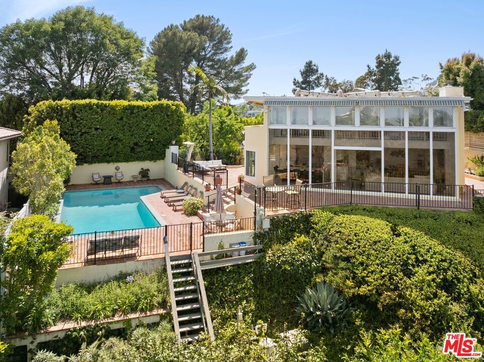 Foto principal - 1244 Stradella Rd
