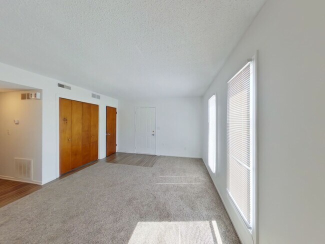Foto del edificio - 204 Brunswick Unit 4