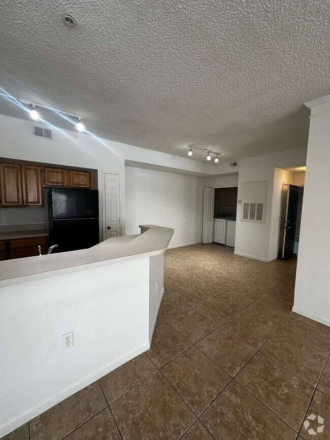 Building Photo - 13103 Mulberry Park Dr