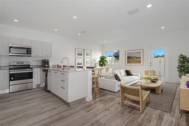 Foto del edificio - 1313 NW 27th Ave