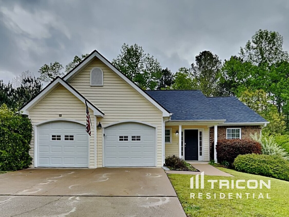 Foto principal - 5769 Village Loop Fairburn GA