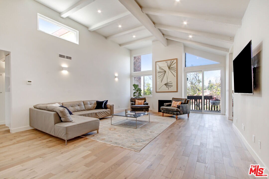 Foto principal - 12124 Goshen Ave