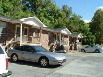 Primary Photo - Deaton Apartments