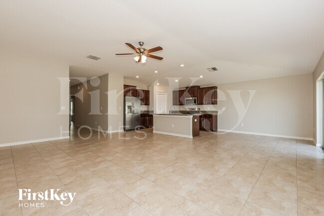 Building Photo - 10621 Standing Stone Dr