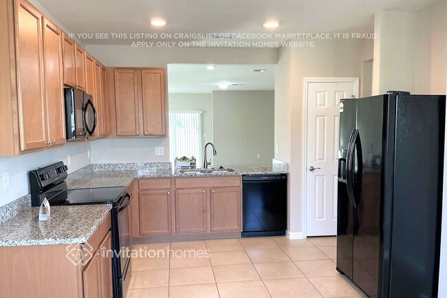 Building Photo - 10292 Silver Pond Lane