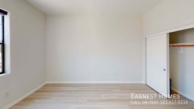 Foto del edificio - 230 S Jackson St #207 Glendale, CA 91205