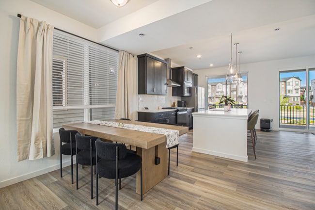 Photo - 1753 Peak Lp Townhome