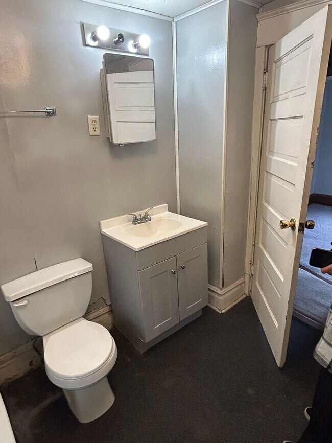 Foto del edificio - 3 Bedroom 1 Bathroom House