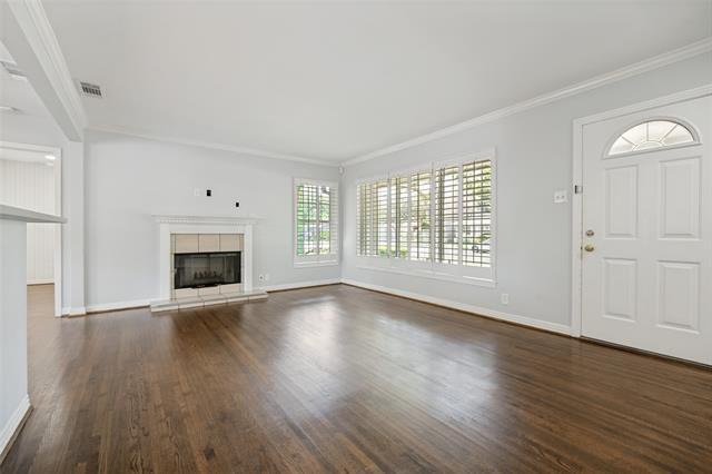 Foto del edificio - 4144 Beechwood Ln
