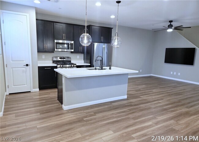 Foto del edificio - 716 N Water St