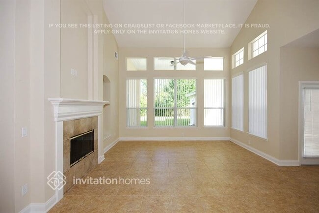 Foto del edificio - 2129 Wild Tamarind Blvd