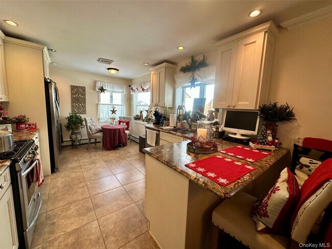 Foto del edificio - 11 Talmadge Ct