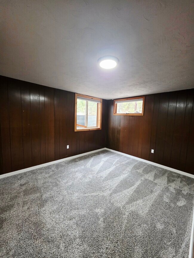 Foto del edificio - 2344 Cozy Nook Rd