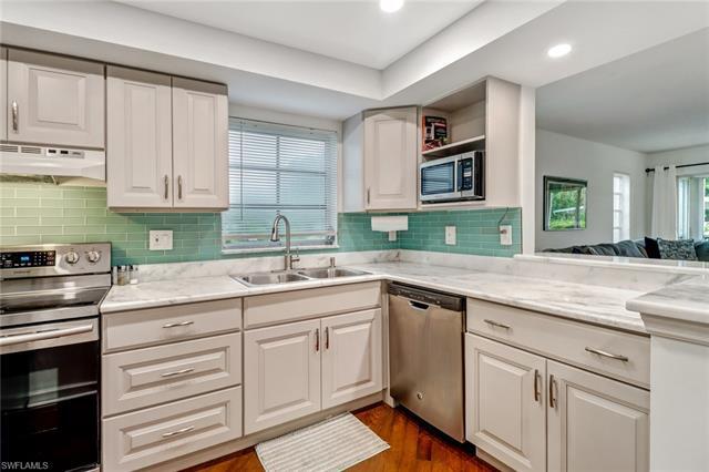 Foto del edificio - 53 High Point Cir W