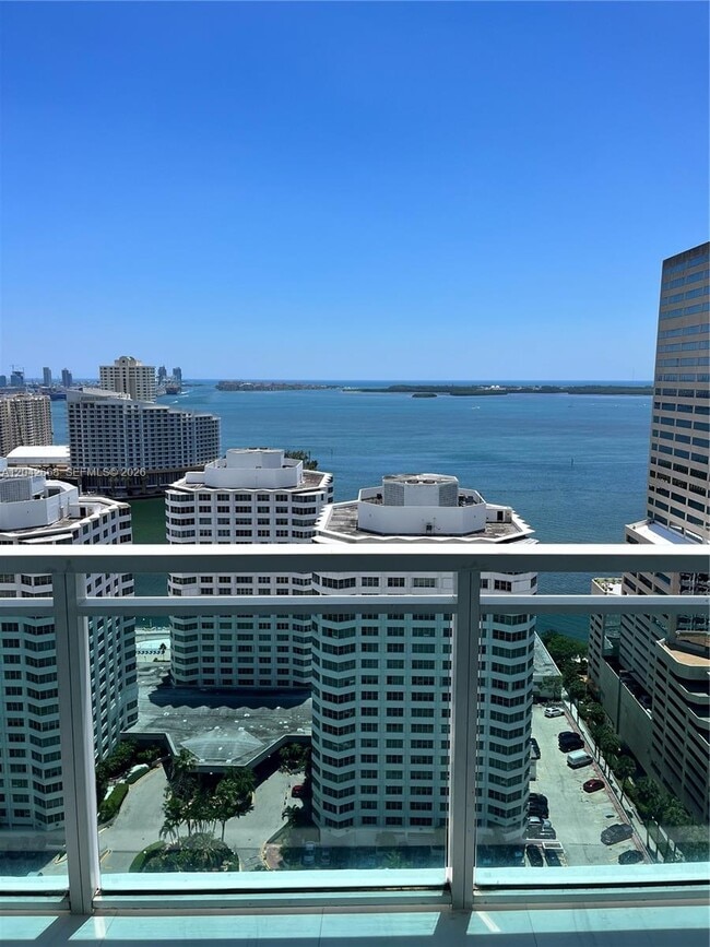 Building Photo - 951 Brickell Ave
