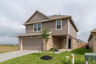 Building Photo - 24446 Borelli Dr