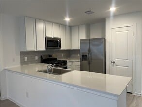 Building Photo - 21103 Newberry Grv Ln