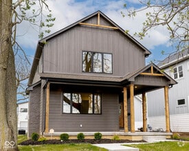 Building Photo - 2020 Columbia Ave